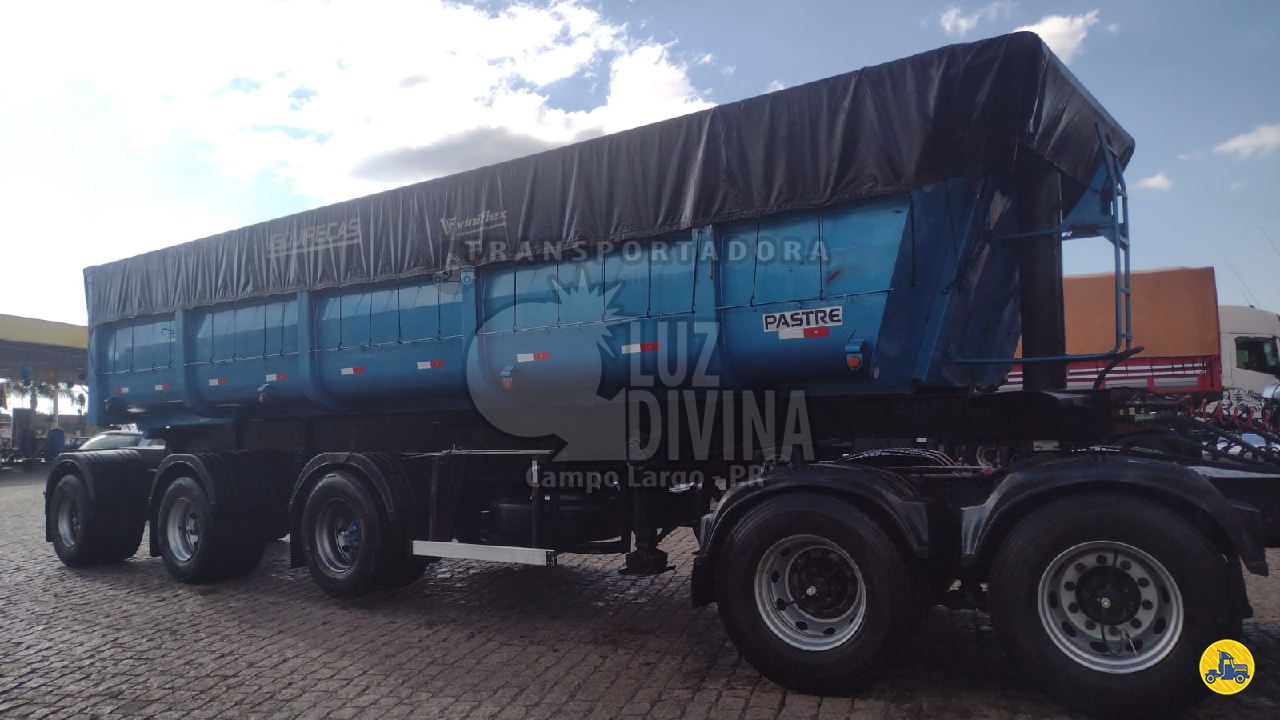 CARRETA SEMI-REBOQUE BASCULANTE Transportadora Luz Divina  CAMPO LARGO PARANÁ PR